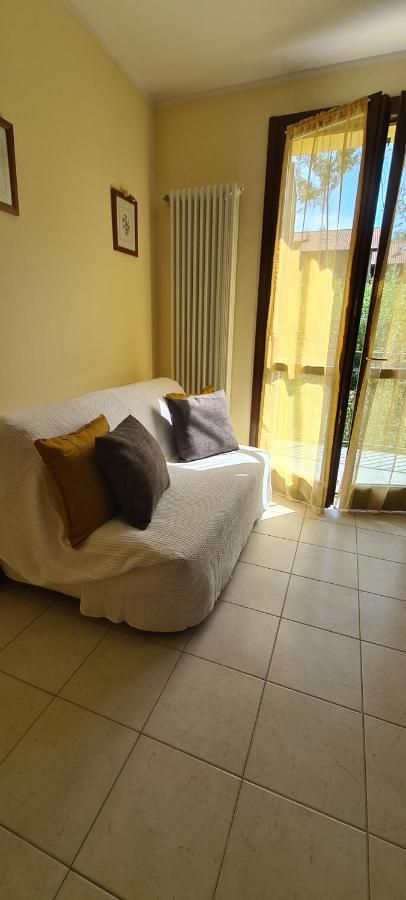 Casa Mirella - Appartamento Zona Bellagio Magreglio Bagian luar foto