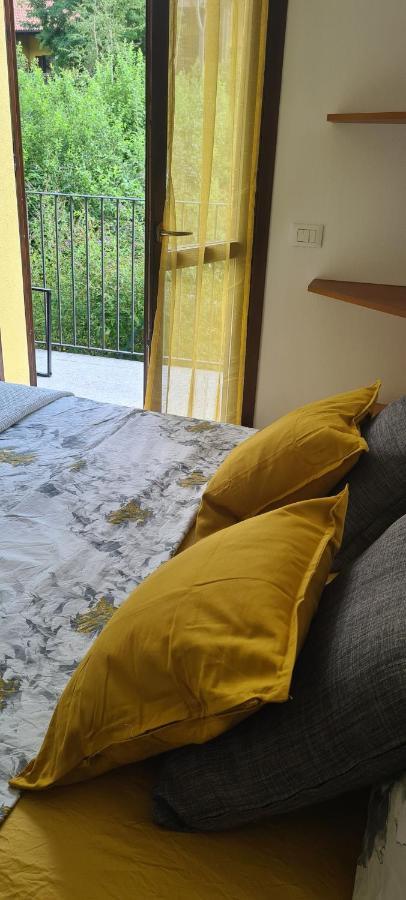 Casa Mirella - Appartamento Zona Bellagio Magreglio Bagian luar foto