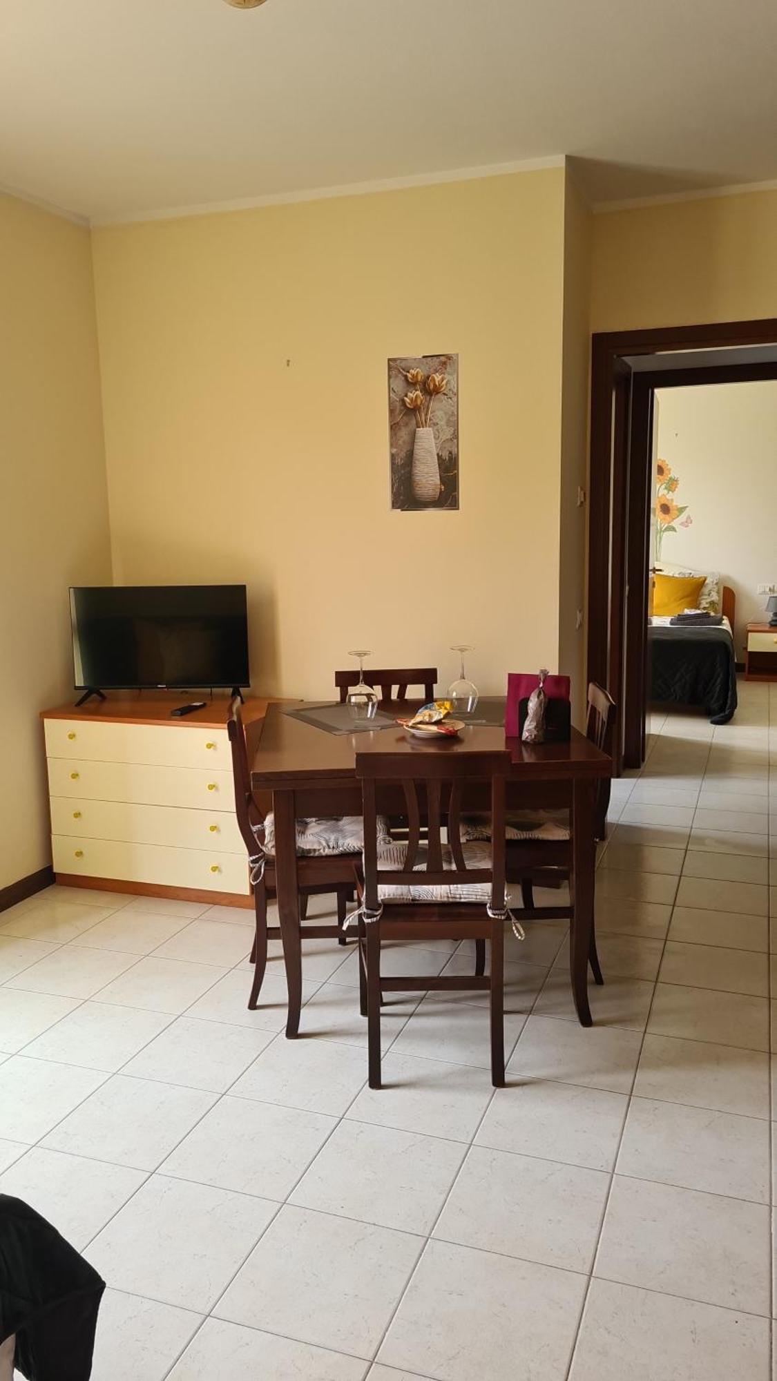Casa Mirella - Appartamento Zona Bellagio Magreglio Bagian luar foto